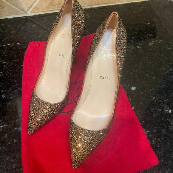 Christian Louboutin Gold studded 6 inches pumps - Picture 9 of 12